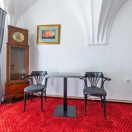 Trebovska Restaurace Hotell Moravská Třebová