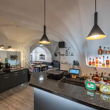 Trebovska Restaurace Отель 2*