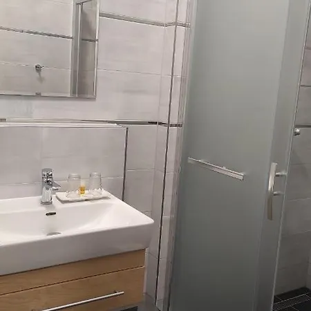 Trebovska Restaurace 2* Моравска-Тршебова